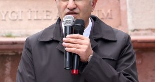 Erzurum'da çocukların şehitler için okuduğu hatmin duası yapıldı