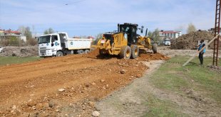 İpekyolu Belediyesinden yol çalışmaları