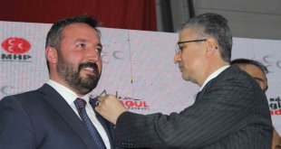 Dumlu MHP'ye geri döndü