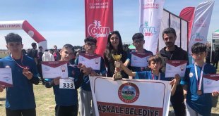 Voleybol da şampiyon Aşkale Gençlik spor