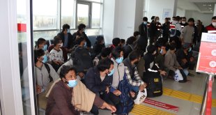 Iğdır'da 138 Afganistan uyruklu düzensiz göçmen ülkelerine gönderildi