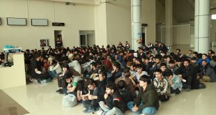 Ağrı'da 227 düzensiz göçmen sınır dışı edildi