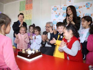 Güder'den miniklere doğum günü sürprizi