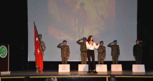 Kars'ta şiir okuma ve bilgi yarışmasının finalistleri belli oldu