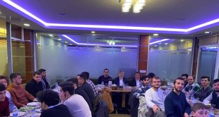 Depremzede öğrencilerle iftar programı düzenlendi