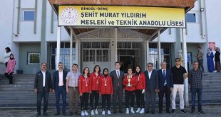 Mesleki ve Teknik Anadolu Lisesinde yıl sonu sergisi