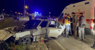 Erzincan'da iki otomobilin çarpışması sonucu 7 kişi yaralandı