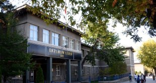 Eğitimde kadınlarımızın karnesi zayıf