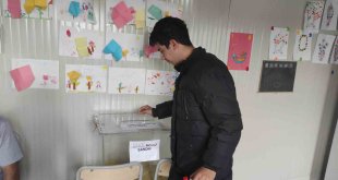Malatya'da Cumhurbaşkanlığı için oy kullanma işlemi sürüyor
