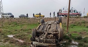 Van'da İran plakalı otomobil kaza yaptı: 1 yaralı