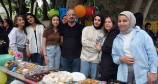 Öğretmen ve öğrencilerden bahar şenliği