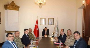 Kars'ta güvenlik ve asayiş toplantısı yapıldı