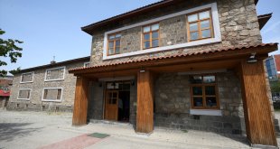 Muş'taki müzeler Malazgirt Zaferi'nden Milli Mücadele'ye uzanan dönemde yolculuğa çıkarıyor