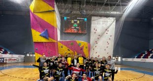 Elazığ SYSK, ilk maçını kazandı