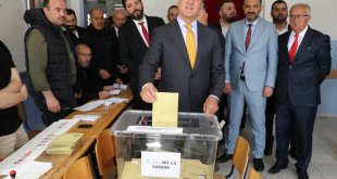 TDP Genel Başkanı Mustafa Sarıgül oyunu kullandı: