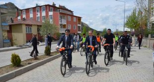 Sağlık için pedal çevirdiler