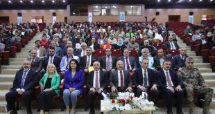 Ağrı İbrahim Çeçen Üniversitesi "Bilimsel Teşvik Ödülleri ve Cübbe Giyme Töreni" Yapıldı