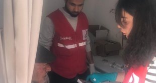 Türk Kızılay, Malatya'da depremzedelere sağlık hizmetini sürdürüyor