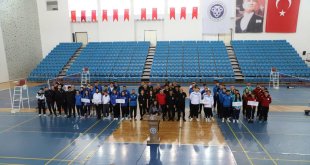 Badminton Süper Lig müsabakaları açılış programıyla başladı