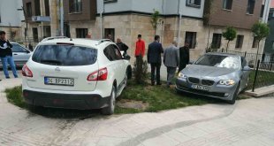 MHP Elazığ Milletvekili adayı Işıkver trafik kazasında yaralandı
