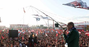 Cumhurbaşkanı Erdoğan: 'Koalisyonun tüm pis işlerini milliyetçi görünümlü ortağı İYİ Parti'ye vermişler'
