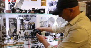 Dünyanın 3. büyük Fotoğraf Makinesi Müzesi'nde depremin zarar verdiği makineler onarılıyor