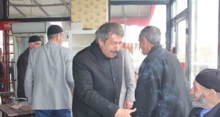 AK Parti Milletvekili adayları kapı kapı dolaşıyor, vatandaştan istikrar için destek istiyor