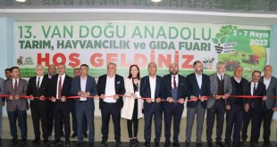 13. Van Doğu Anadolu Tarım Hayvancılık ve Gıda Fuarı kapılarını ziyaretçilere açtı