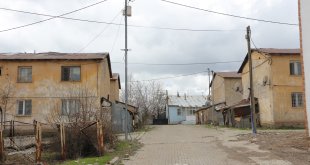 Karlıova'da riskli yapılar yıkılacak