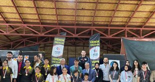 Okul Sporları okçuluk il şampiyonası Erzurum'da yapılıyor
