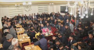 AK Parti teşkilatları Akyazı'da vatandaşlarla bir araya geldi