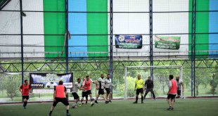 Ağrı'da "Geleneksel Öğretmenler Arası Futbol Turnuvası"