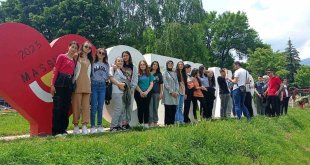 Ardahan'da öğretmen ve öğrenciler yurt dışı deneyimi yaşıyor