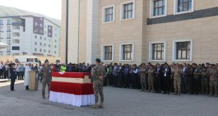 Kazada hayatını kaybeden polisin naaşı memleketine uğurlandı