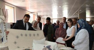 Oltu Halk Eğitim Merkezinden 'Üreten hünerli eller" sergisi