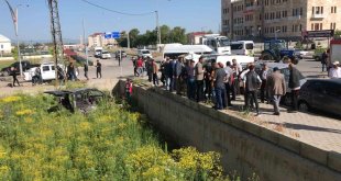 Muş'ta trafik kazası: 6'sı öğrenci 9 yaralı
