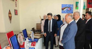 Hizan'da yılsonu sergisi