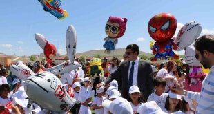 Diyadin'de 2. Geleneksel Çocuk Şenliği Başladı