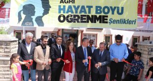 Ağrı'da "Hayat Boyu Öğrenme Şenliği" düzenlendi