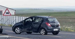 Sarıkamış'ta trafik kazası: 4 yaralı