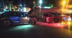 AK Parti Tunceli İl Başkanı Sercan Özaydın ve eşi trafik kazasında yaralandı