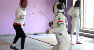 Atlet babasının ısrarıyla ağlayarak başladığı sporda şimdi olimpiyatlara aday