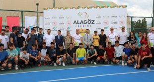 Iğdır'da Alagöz Holding 3. Kayısı Cup Tenis Turnuvası başladı