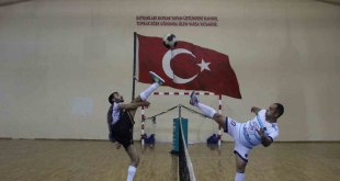 Solhan ayak tenisi takımı, üçüncü kez Türkiye şampiyonu olmayı hedefliyor