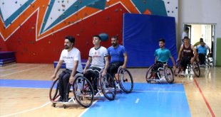Muş'ta engelli basketbol takımı, 20 yıllık Süper Lig hayaline kavuştu