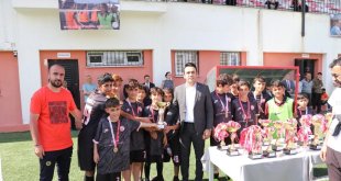 Hakkari'de 'Sağlıklı Gelecek Sporla Gelecek' ödül töreni