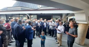 Tatvan'da hacı adayları kutsal topraklara uğurlandı