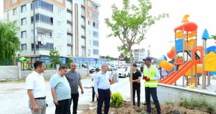 Başkan Çınar, yapımı süren yeni park alanını inceledi