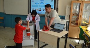 Muşlu öğrenciler 'Akıllı Su Yönetim Cihazı Projesi'yle Türkiye üçüncüsü oldu