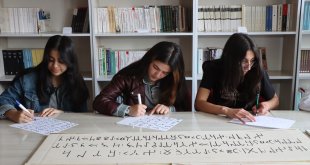 Van'da öğrenciler atıl malzemelerden değişik objeler üretiyor